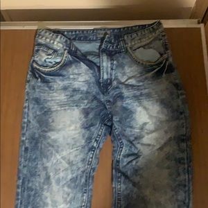 I am selling a pair of jeans